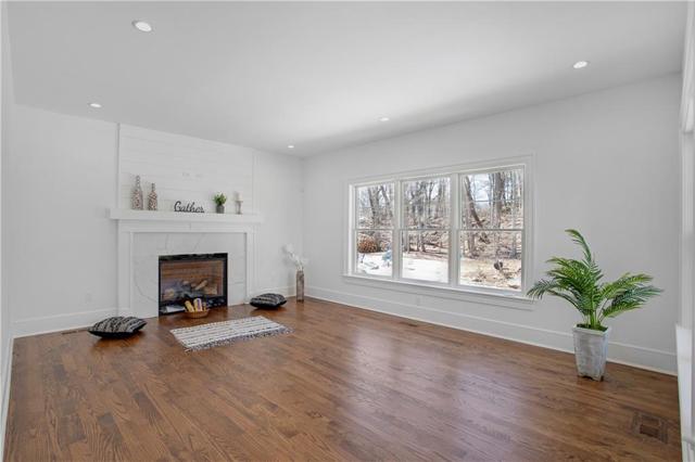 15 Railside Avenue, photo 13 of 36