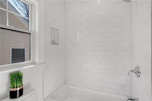 15 Railside Avenue, photo 24 of 36
