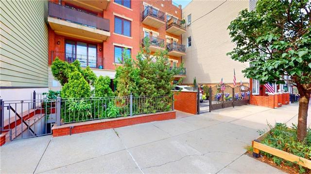 184 Frost Street #2A, photo 2 of 13