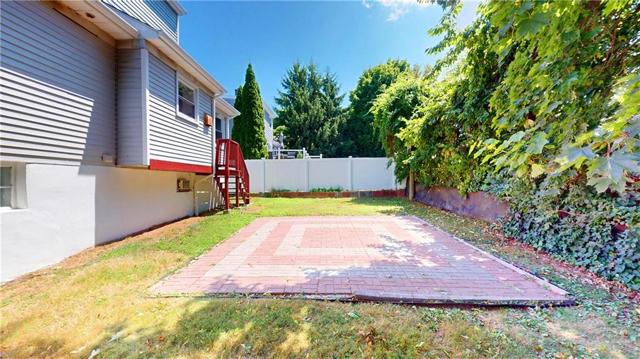 99 Birch Street, photo 2 of 31